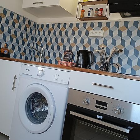 29 Rue Mellaise, Appartement 3 Pieces Niort Dış mekan fotoğraf