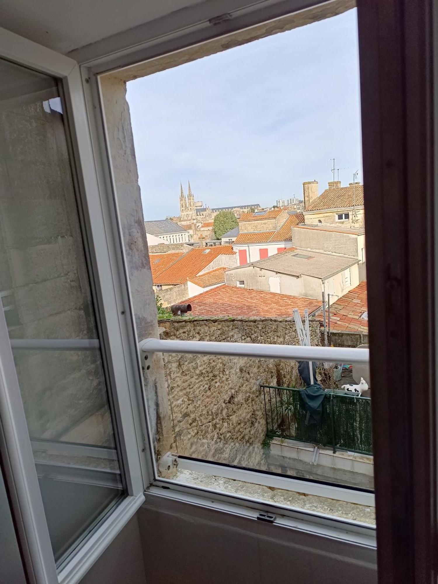 29 Rue Mellaise, Appartement 3 Pieces Niort Dış mekan fotoğraf